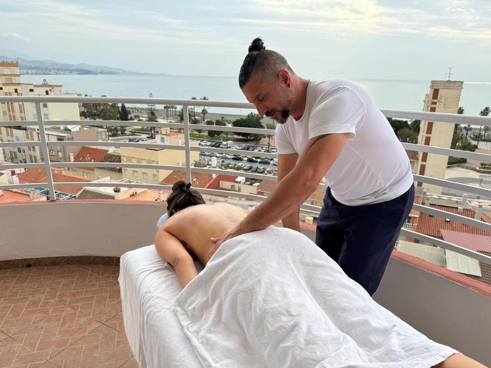 Apartament A&N Atico Downtown Torre Del Mar Zewnętrze zdjęcie